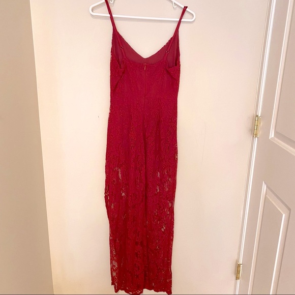 Lace Dress - Picture 3 of 8